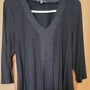 Adrianna Papell Black V-Neck Blouse